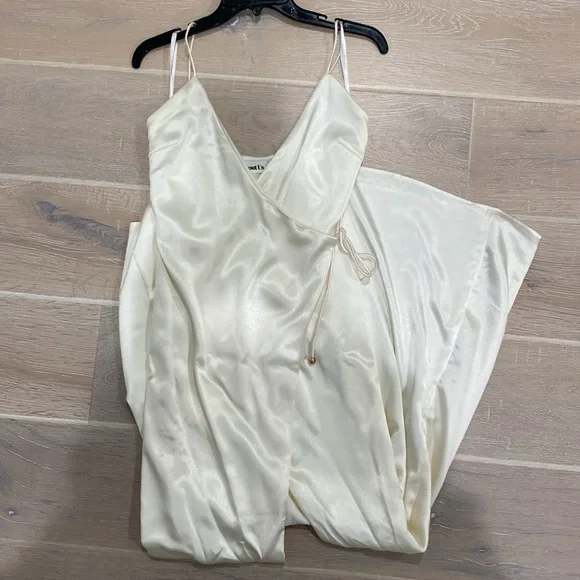 About Us Coco High Slit Maxi Dress in White - Picture 2 of 3